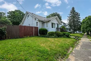 1253 Dietz Ave, Akron, OH 44301 - Photo 2