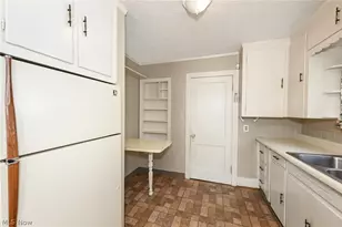 1253 Dietz Ave, Akron, OH 44301 - Photo 24