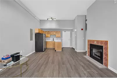 1900 Euclid Avenue #605, Loveland, OH 44115 - Photo 8