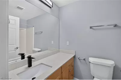 1900 Euclid Avenue #605, Loveland, OH 44115 - Photo 10