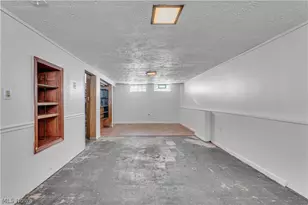 13702 Wainstead Ave, Loveland, OH 44111 - Photo 20