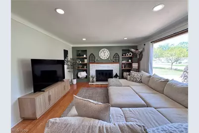 145 Village Boulevard, Canfield, OH 44406 - Photo 6