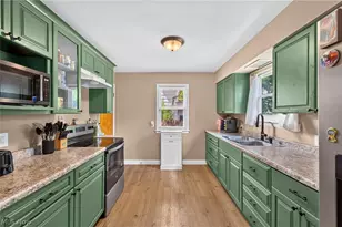 932 Ridge Rd NW, Canton, OH 44703 - Photo 10