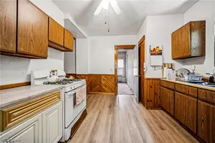 801 E 157th St, Loveland, OH 44110 - Photo 12
