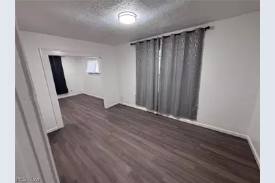 418 Stanton Avenue, Akron, OH 44301 - Photo 10