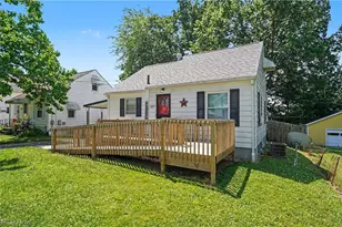 1037 Park Ave, Ravenna, OH 44266 - Photo 2