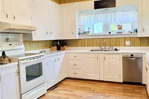 218 N 3rd St, Toronto, OH 43964 - Photo 14