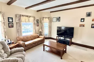 218 N 3rd St, Toronto, OH 43964 - Photo 10