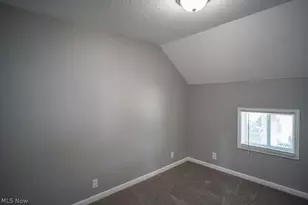 2250 4th St SW, Akron, OH 44314 - Photo 14