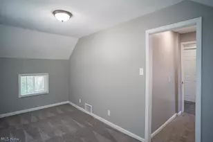 2250 4th St SW, Akron, OH 44314 - Photo 16