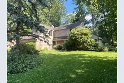 32555 Schooner Court, Avon Lake, OH 44012 - Photo 2