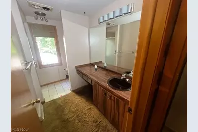 32555 Schooner Court, Avon Lake, OH 44012 - Photo 8