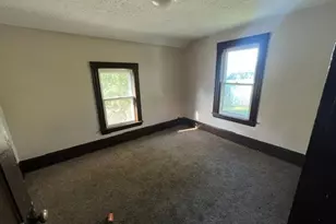 2407 Livingston Ave, Lorain, OH 44052 - Photo 10