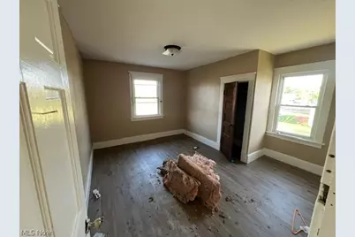 1144 Washington Avenue, Lorain, OH 44052 - Photo 6