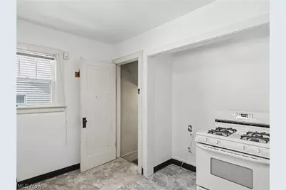 1458 Breiding Road, Akron, OH 44310 - Photo 8