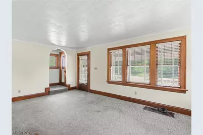 1458 Breiding Road, Akron, OH 44310 - Photo 2