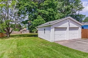 1458 Breiding Rd, Akron, OH 44310 - Photo 16