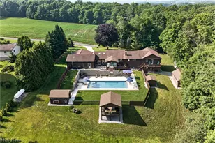 38816 Longs Crossing Rd, Leetonia, OH 44431 - Photo 4