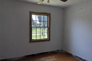 104 Ohio St, Lodi, OH 44254 - Photo 4