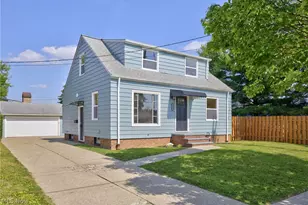 4415 W 155th St, Loveland, OH 44135 - Photo 2