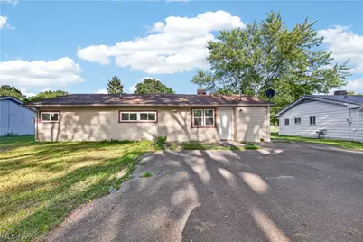 2476 Amberly Drive, Youngstown, OH 44511 - Photo 32