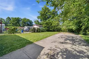 4064 E 155th St, Loveland, OH 44128 - Photo 14