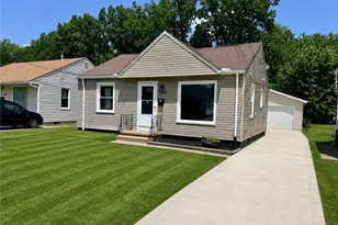 11922 Lena Ave, Loveland, OH 44135 - Photo 2