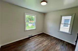 11922 Lena Ave, Loveland, OH 44135 - Photo 14
