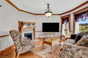 567 Grant St, Cadiz, OH 43907 - Photo 8