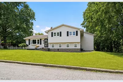 273 Blueberry Drive, Columbiana, OH 44408 - Photo 1