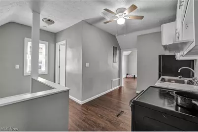 228 Gates, Elyria, OH 44035 - Photo 24