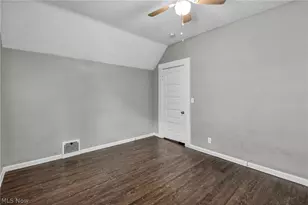 228 Gates, Elyria, OH 44035 - Photo 22