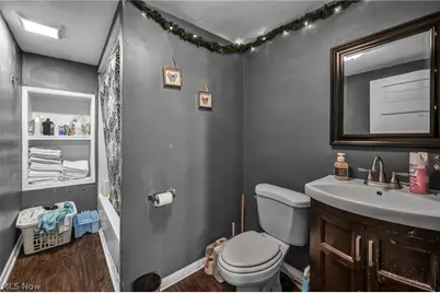 228 Gates, Elyria, OH 44035 - Photo 12