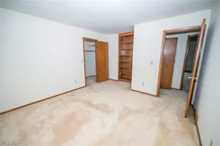 10110 Weathersfield Dr, Mentor, OH 44060 - Photo 12