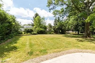 24100 Shaker Boulevard, Huber Heights, OH 44122 - Photo 34