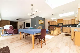 24100 Shaker Blvd, Huber Heights, OH 44122 - Photo 8