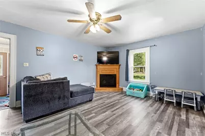 13638 Morgan Street, Alliance, OH 44601 - Photo 14