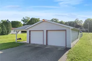 13638 Morgan St, Alliance, OH 44601 - Photo 4