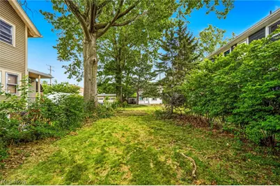 2137 Brown Road, Oakwood, OH 44107 - Photo 28