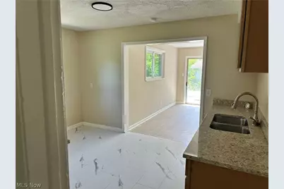 4425 E 142nd Street, Loveland, OH 44128 - Photo 6