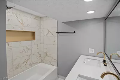 5651 Tulane Avenue, Austintown, OH 44515 - Photo 20