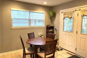 2477 W 5th St, Loveland, OH 44113 - Photo 14