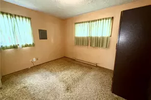 142 N Main Street N, Youngstown, OH 44515 - Photo 6