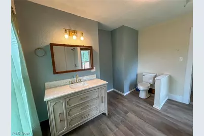 545 E Market Street, Cadiz, OH 43907 - Photo 20