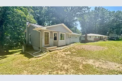 8470 Shadyview Avenue NW, Clinton, OH 44216 - Photo 2