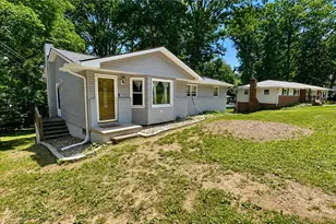 8470 Shadyview Ave NW, Clinton, OH 44216 - Photo 2