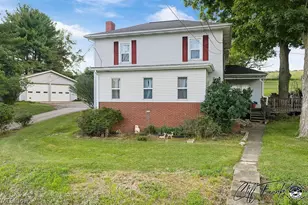 2011 Gordon Rd NW, Dover, OH 44622 - Photo 2