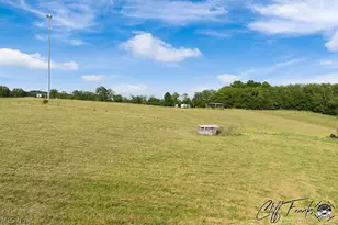 2011 Gordon Rd NW, Dover, OH 44622 - Photo 18