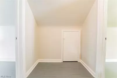 142 Woodstock Drive, Avon Lake, OH 44012 - Photo 22