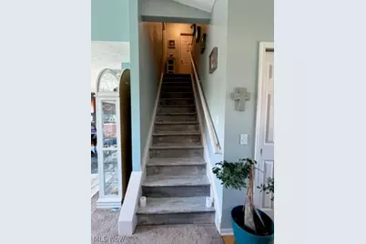 8820 Belton Drive, North Ridgeville, OH 44039 - Photo 12